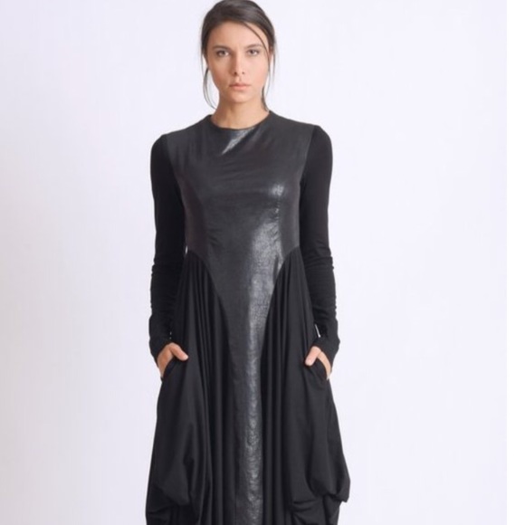 Dresses & Skirts - Trendy Black Dress w/pockets - Oversized/Plus Size
